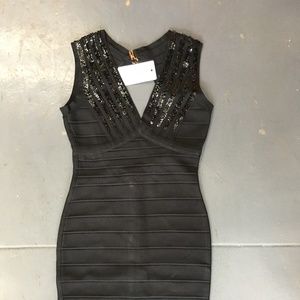 Sara Boo black one-piece pencil skirt